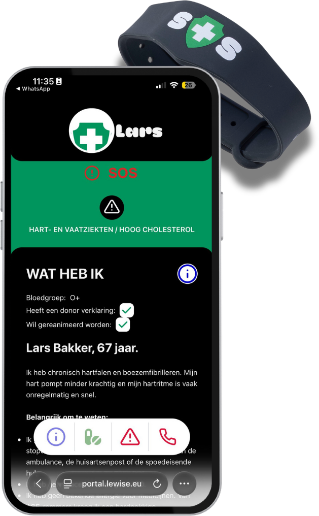Zwarte Lewise SOS-armband met daarvoor een telefoon die het profiel van een voorbeeldgebruiker toont.